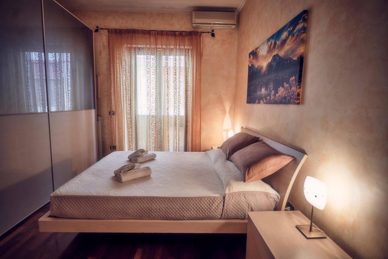 Travelershome Ciampino Suite Exterior foto