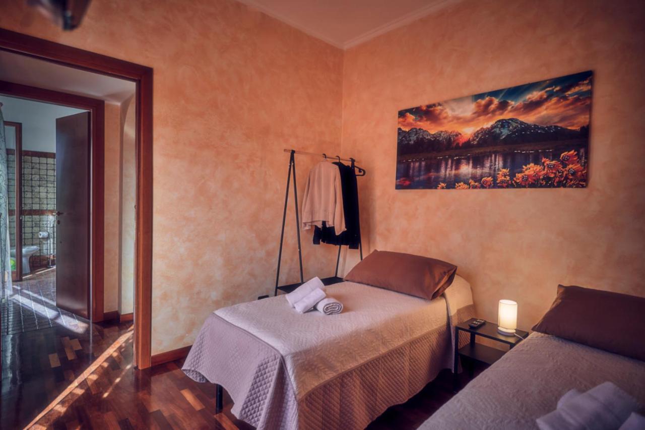 Travelershome Ciampino Suite Exterior foto