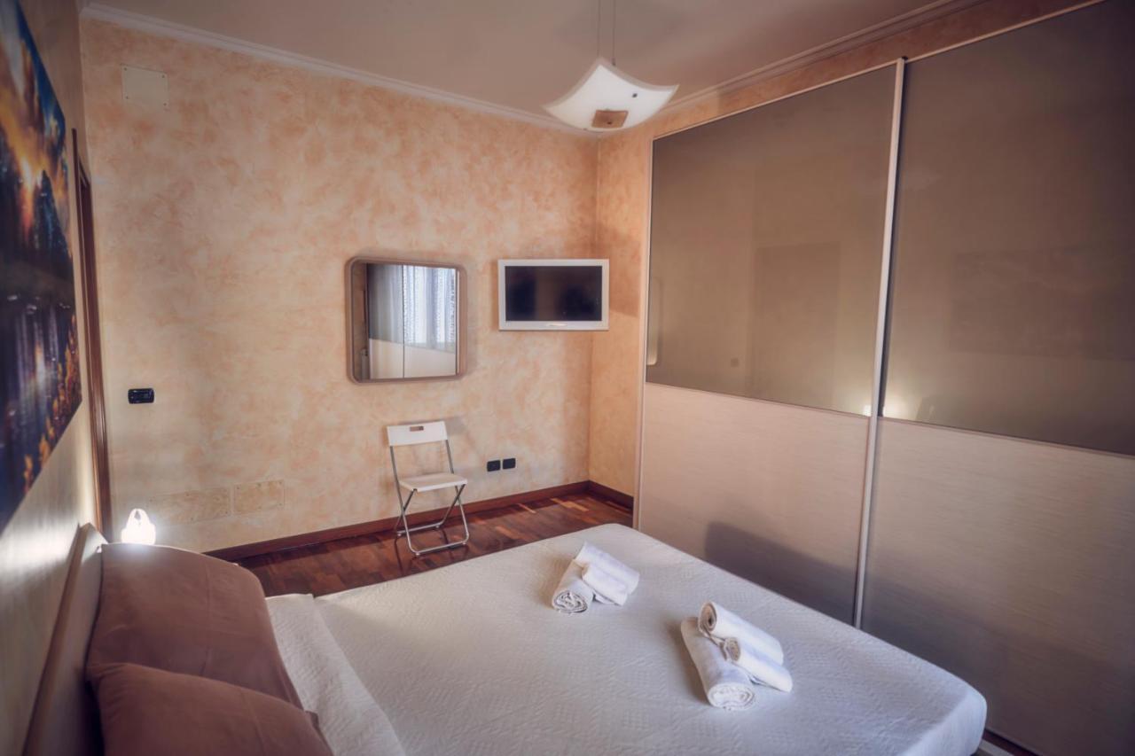 Travelershome Ciampino Suite Exterior foto