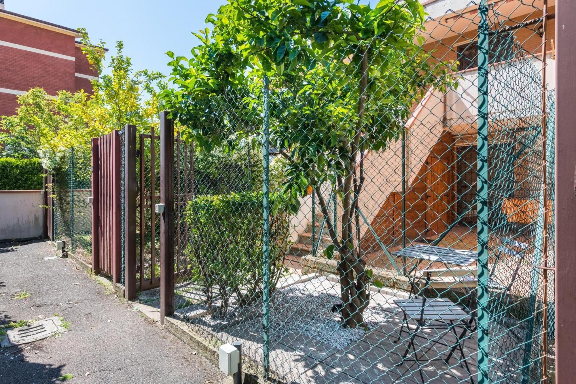 Travelershome Ciampino Suite Exterior foto