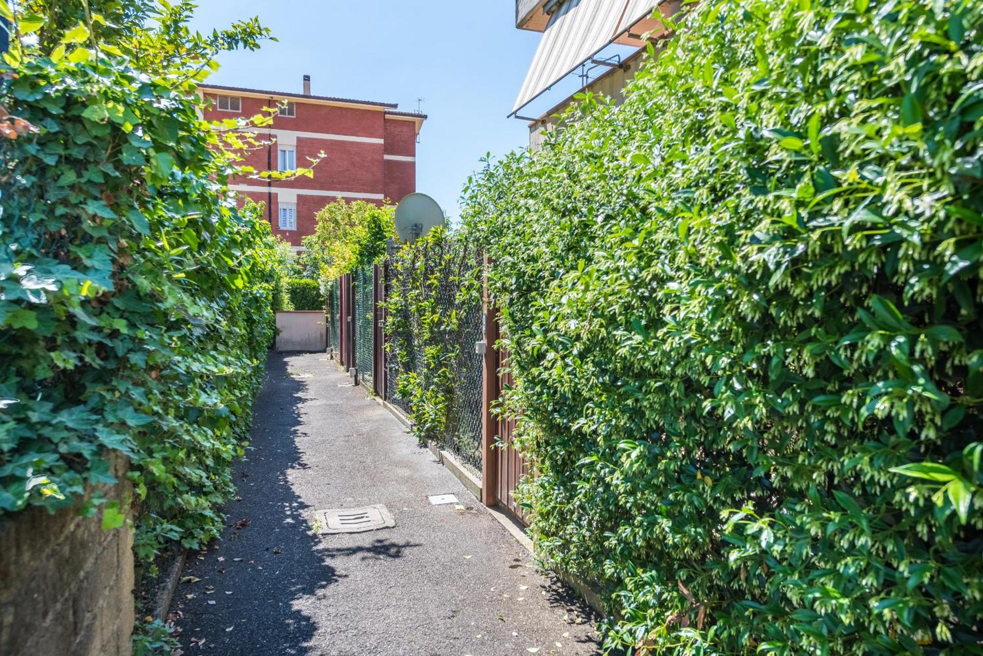 Travelershome Ciampino Suite Exterior foto